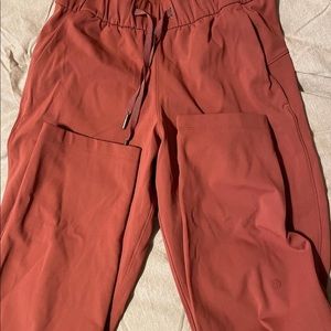 Lululemon joggers